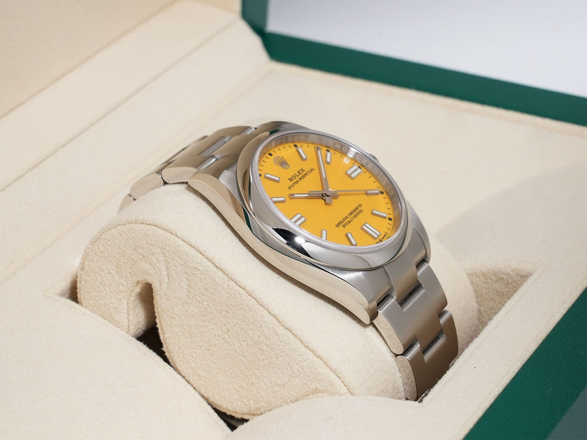 ロレックス オイスターパーペチュアル36 Ref.126000 イエロー文字盤 美中古 r5eknb9i