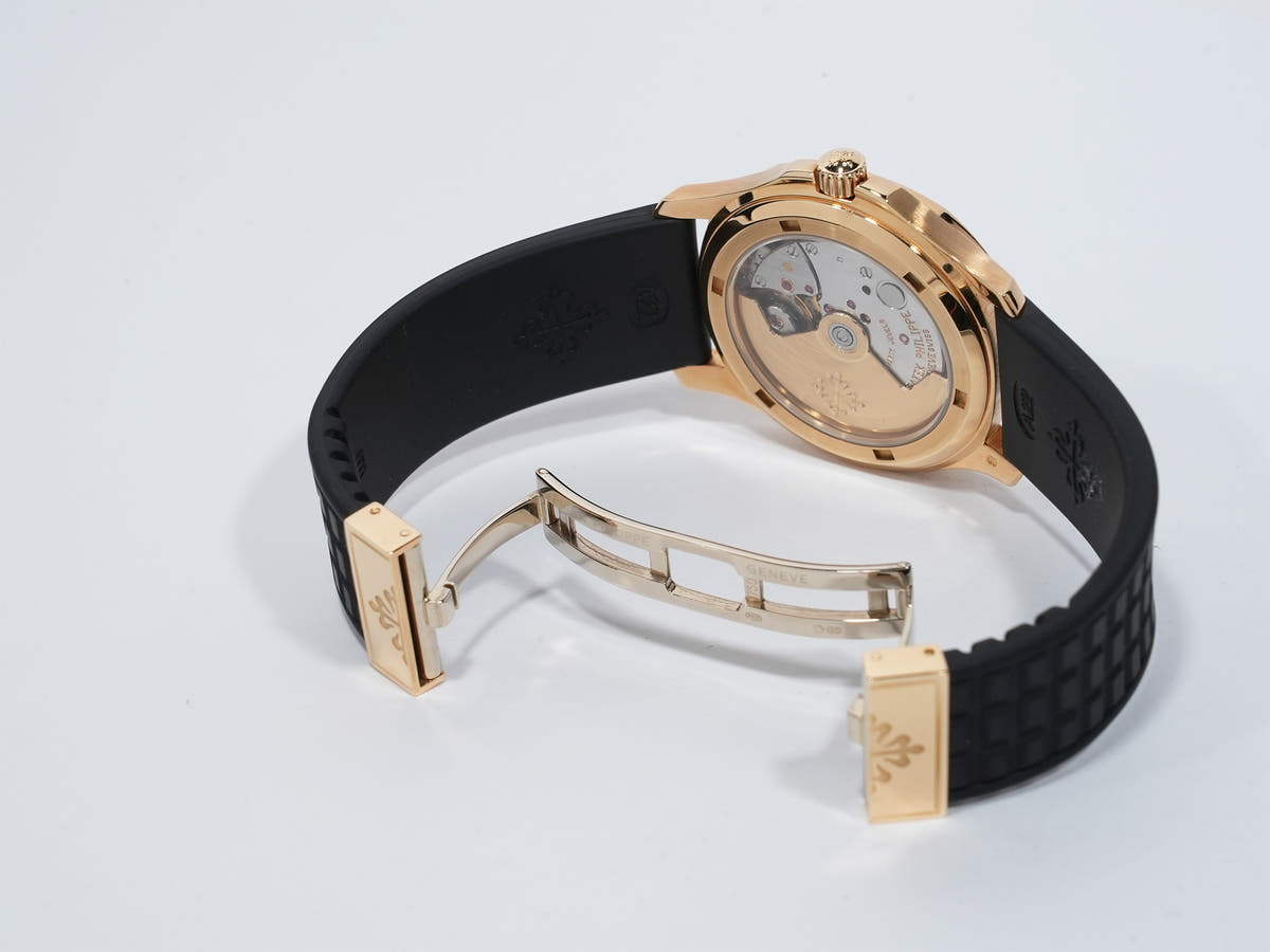 パテックフィリップ アクアノート Ref.5066J-001 18KYG ブラック文字盤 中古 j9zrsm5p