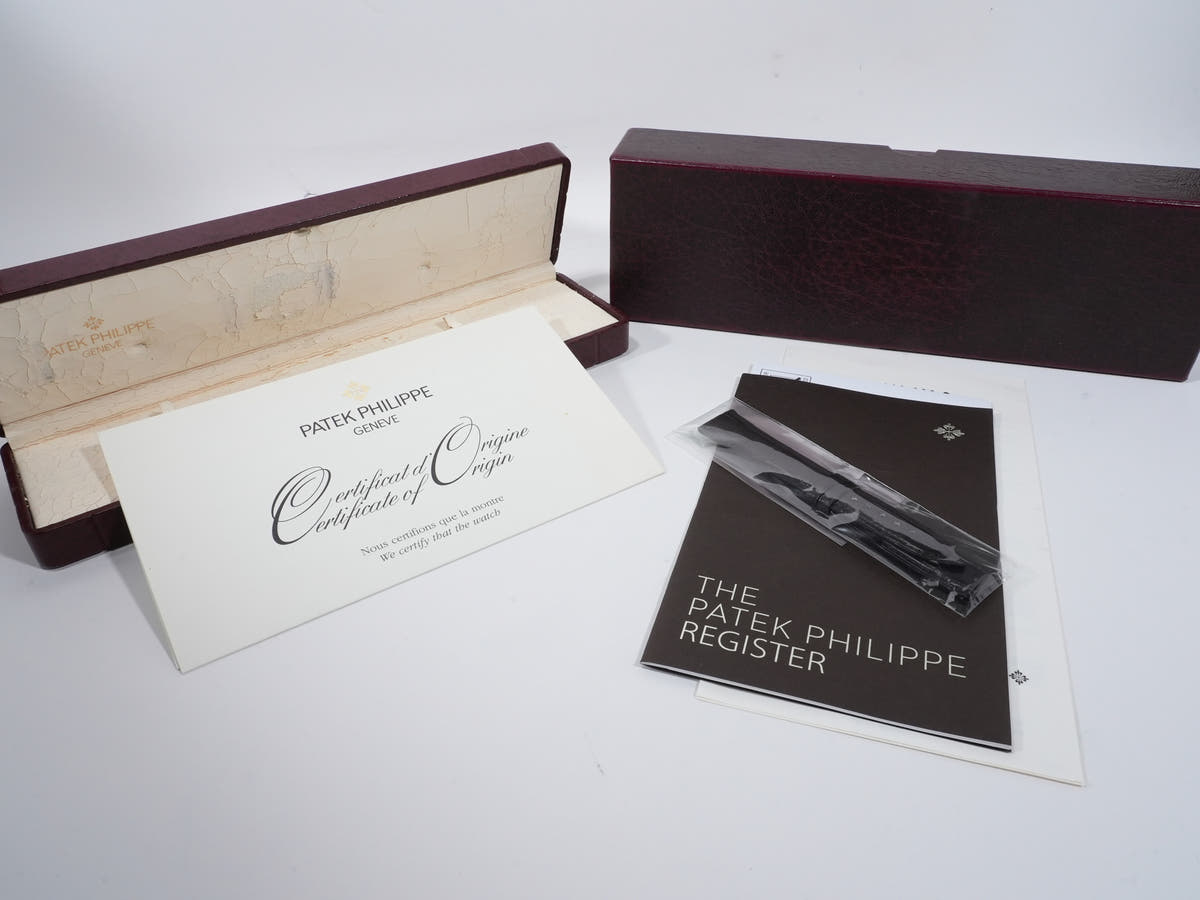 パテックフィリップ カラトラバ Ref.5120G-001 18KWG ホワイト文字盤 中古 42dxquuo