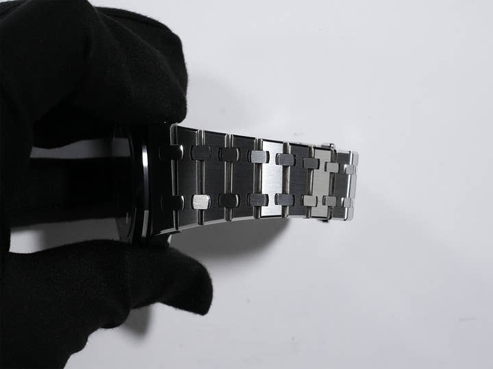 オーデマピゲ ロイヤルオーク Ref.15500ST.OO.1220ST.01 ステンレススチール ブルー文字盤