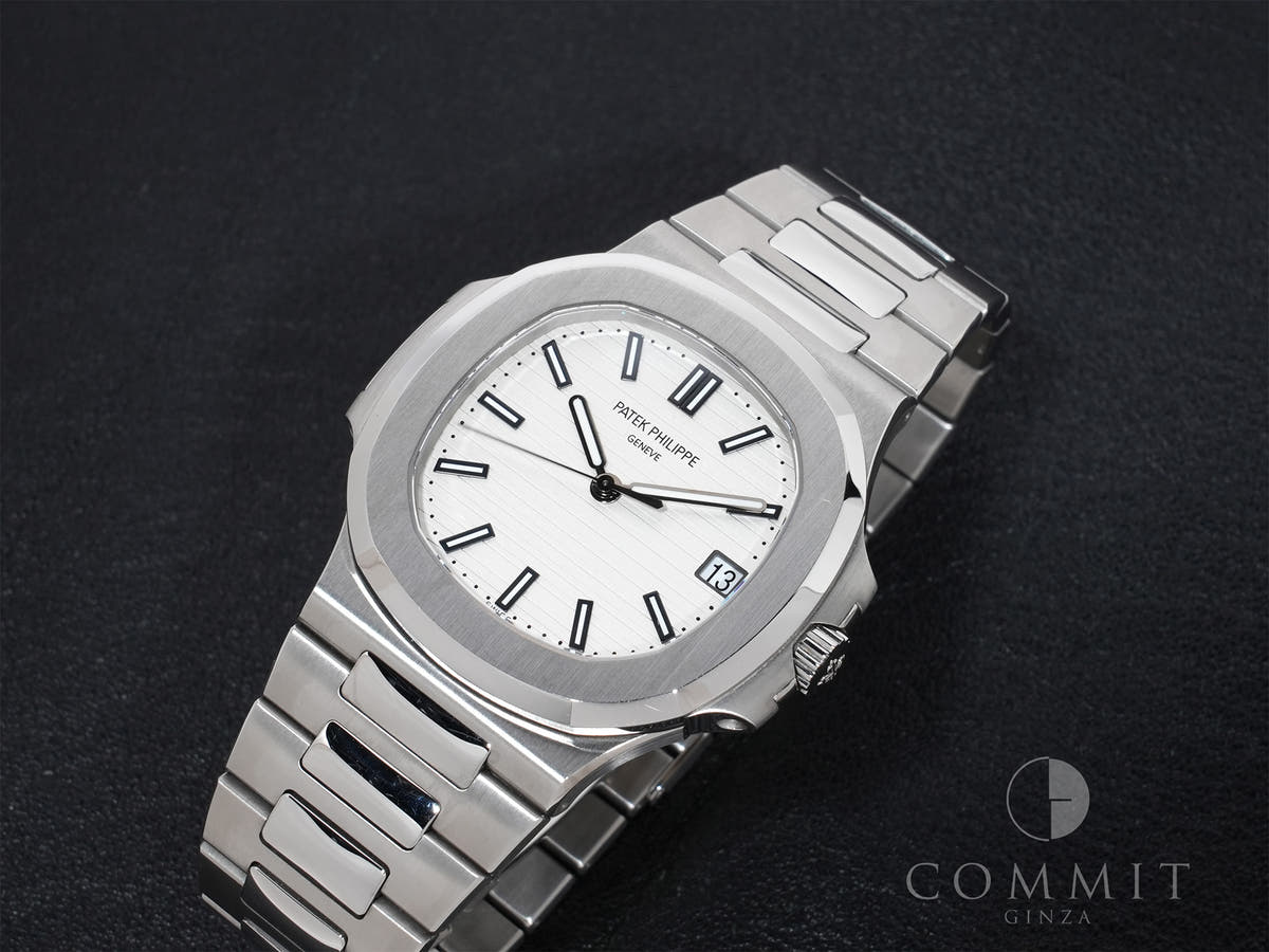 パテックフィリップ ノーチラス Ref.5711/1A-011 SS ホワイト文字盤 美中古 6y5va3sp