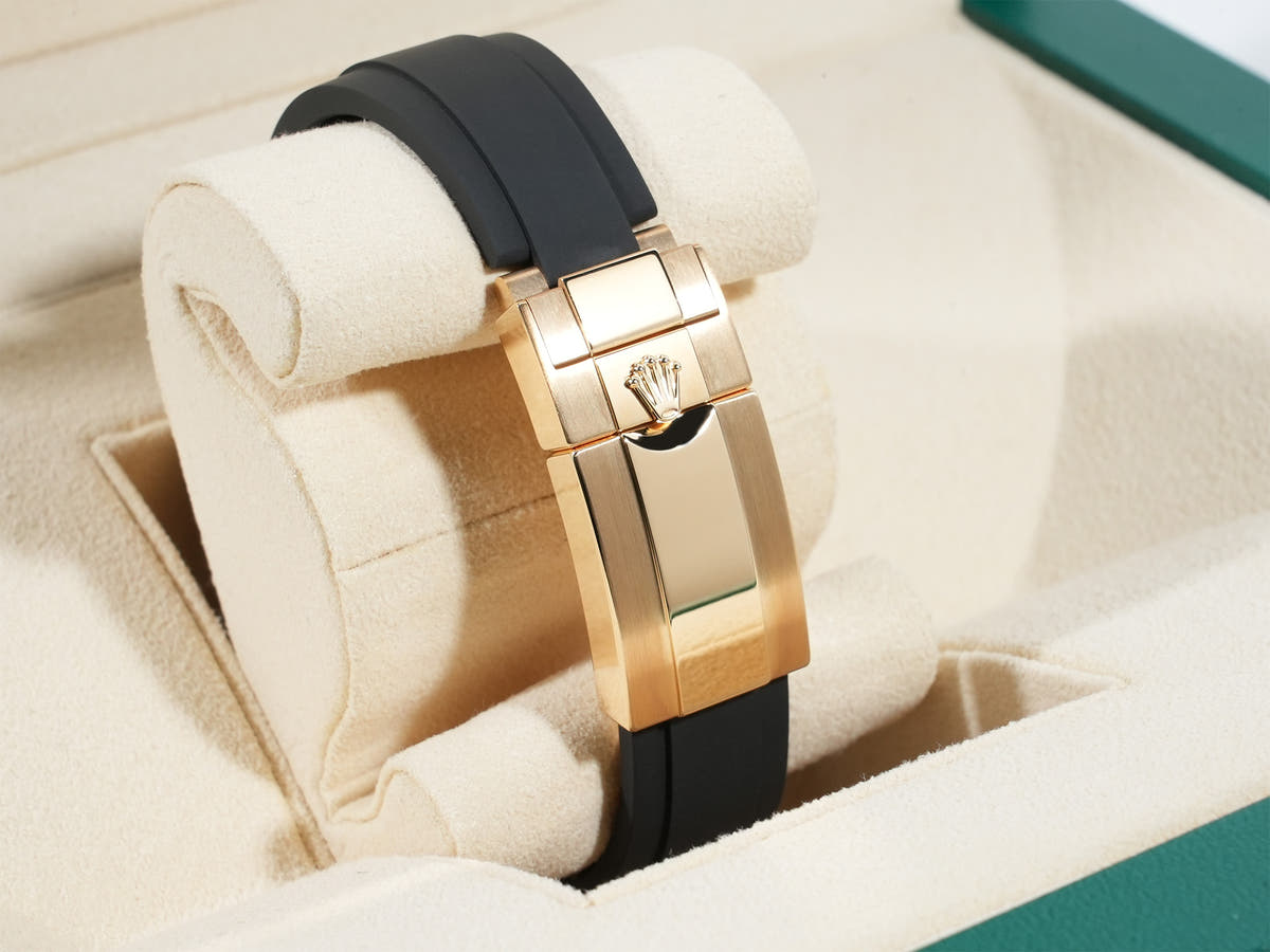 ロレックス デイトナ Ref.116518LN 18KYG シャンパンxブラック文字盤 未使用 w96bg8rb