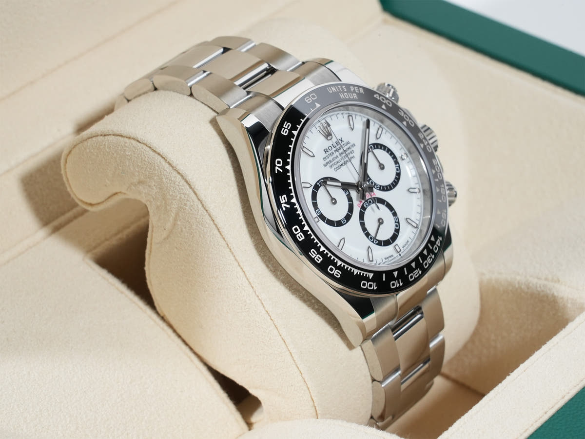 Rolex Daytona Ref.126500LN SS White Dial Unused e48xd6uc