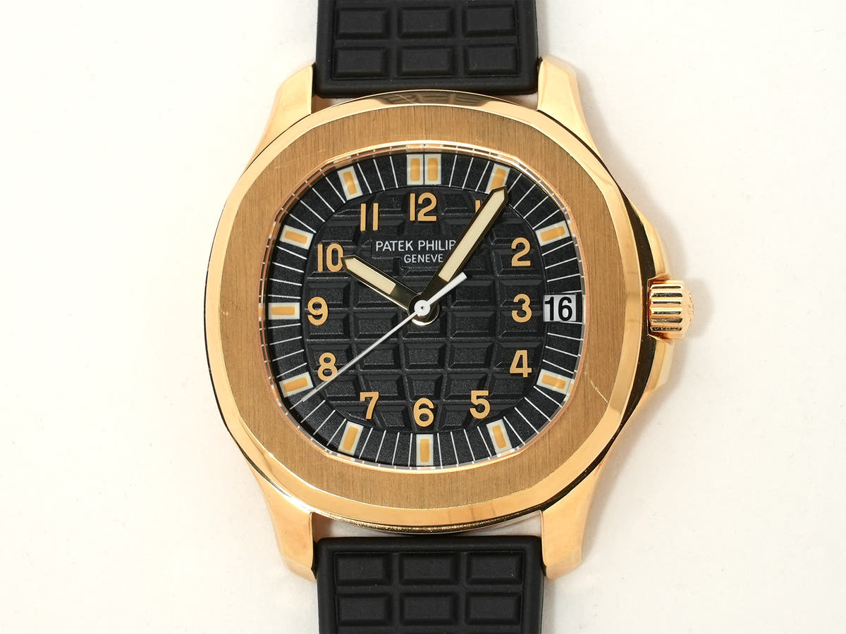 パテックフィリップ アクアノート Ref.5065J-001 18KYG ブラック文字盤 中古 d2hrpdbu