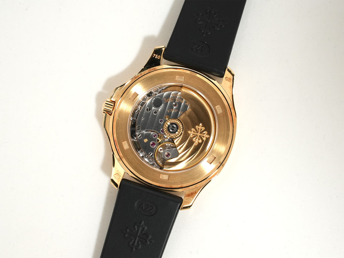 パテックフィリップ アクアノート Ref.5065J-001 18KYG ブラック文字盤 中古 d2hrpdbu