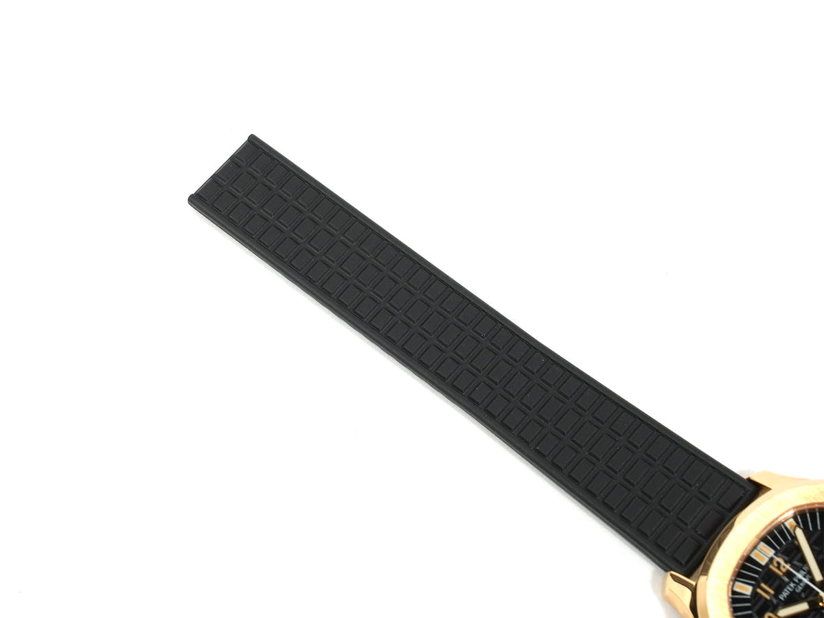 パテックフィリップ アクアノート Ref.5065J-001 18KYG ブラック文字盤 中古 d2hrpdbu