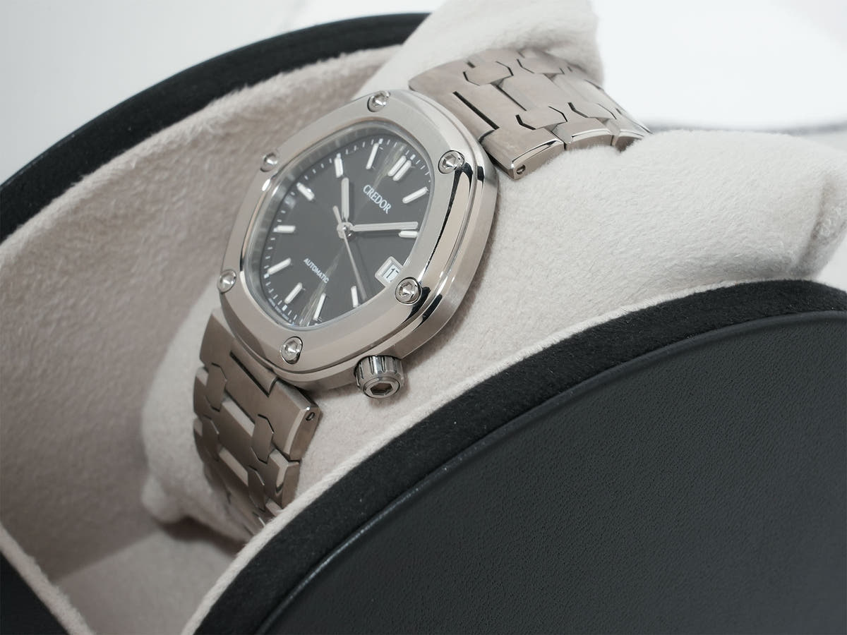 Seiko Credor Locomotive Ref.GCCR999 TI Black Dial Used g2fqk3uv