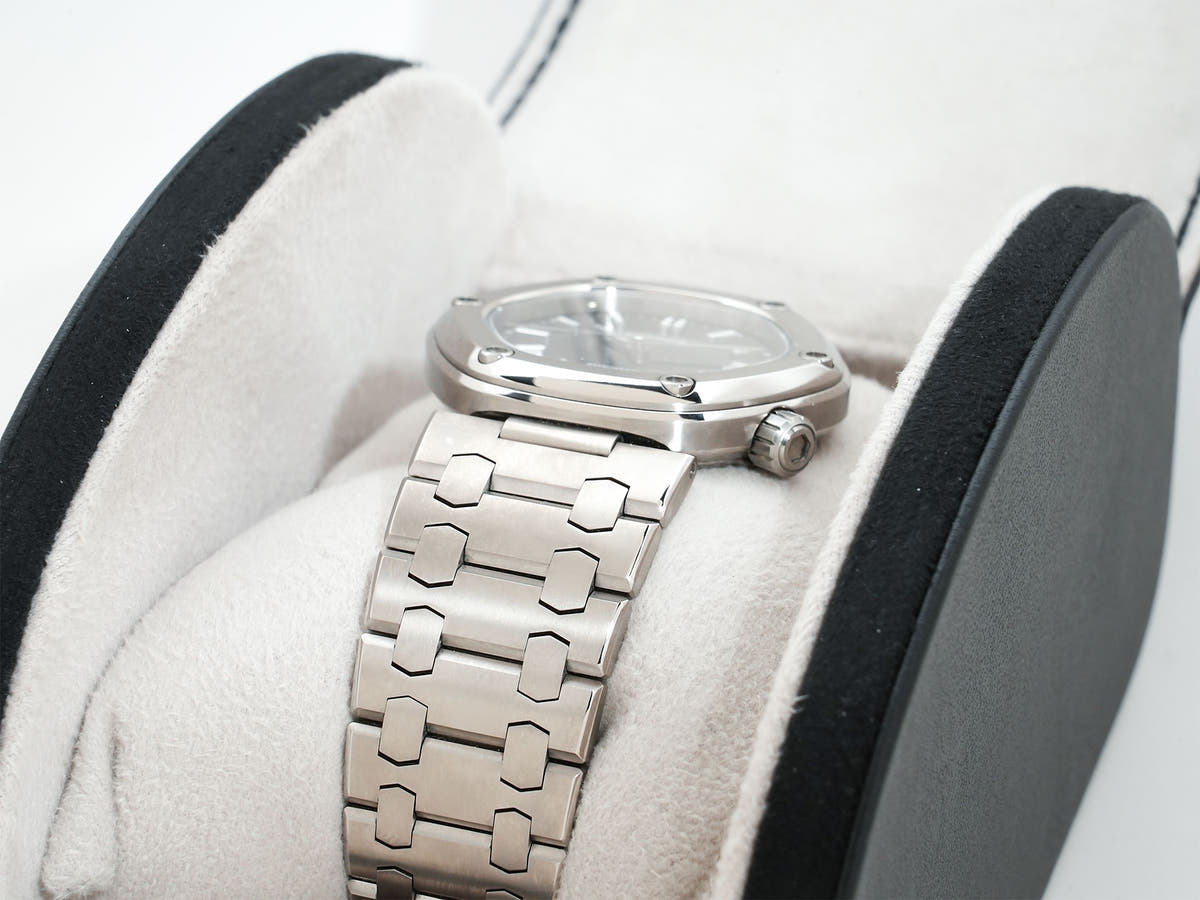 Seiko Credor Locomotive Ref.GCCR999 TI Black Dial Used g2fqk3uv