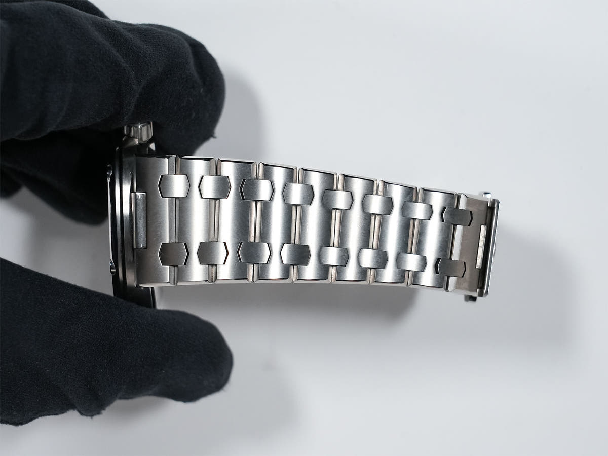 Seiko Credor Locomotive Ref.GCCR999 TI Black Dial Used g2fqk3uv