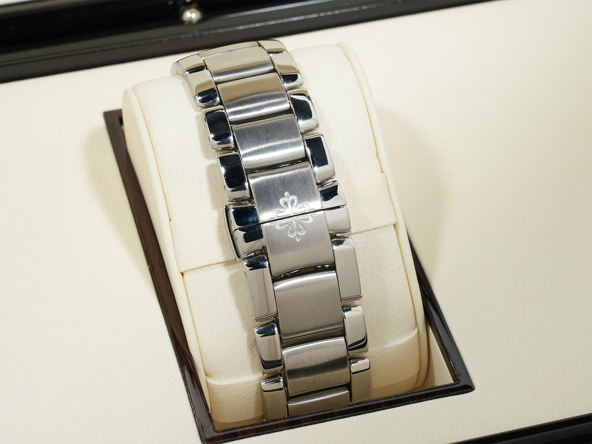 パテックフィリップ アクアノート エクストララージ Ref.5167/1A-001 SS ブラック文字盤 美中古 ciupmcv2