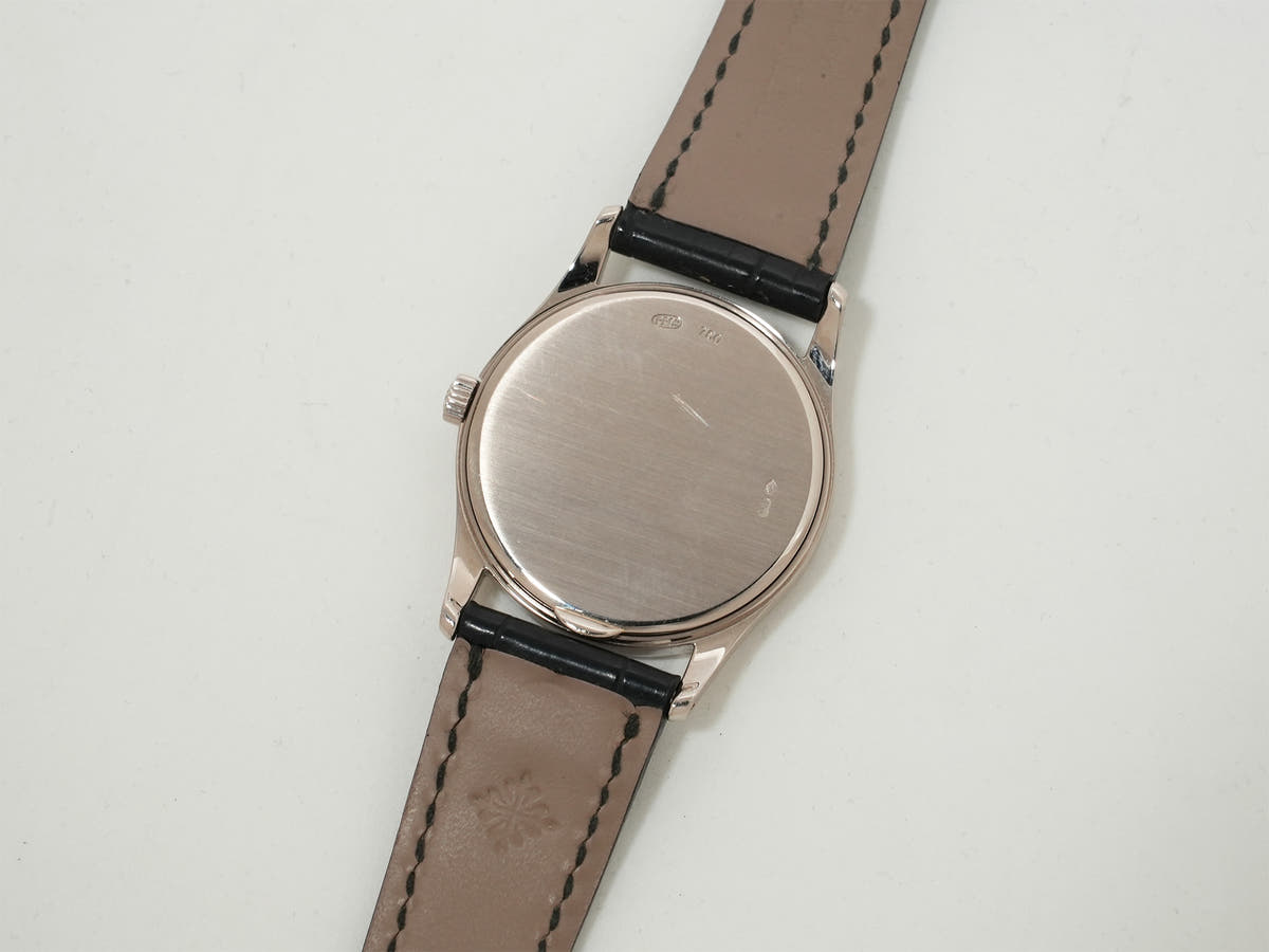 パテックフィリップ カラトラバ Ref.3796G-013 18KWG シルバー文字盤 中古 kyvk8wdi