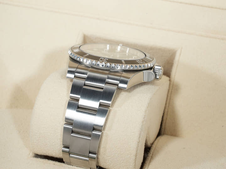 ロレックス サブマリーナー ノンデイト Ref.114060 ステンレススチール ブラック文字盤