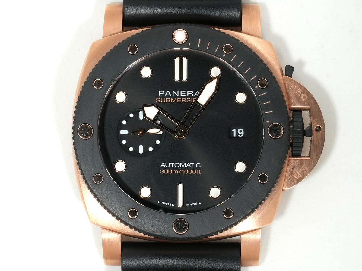 パネライ サブマーシブル ゴールドテック オロカーボ Ref.PAM01070 Carbotech×Goldtech ブラック文字盤 中古 sc63y2e4