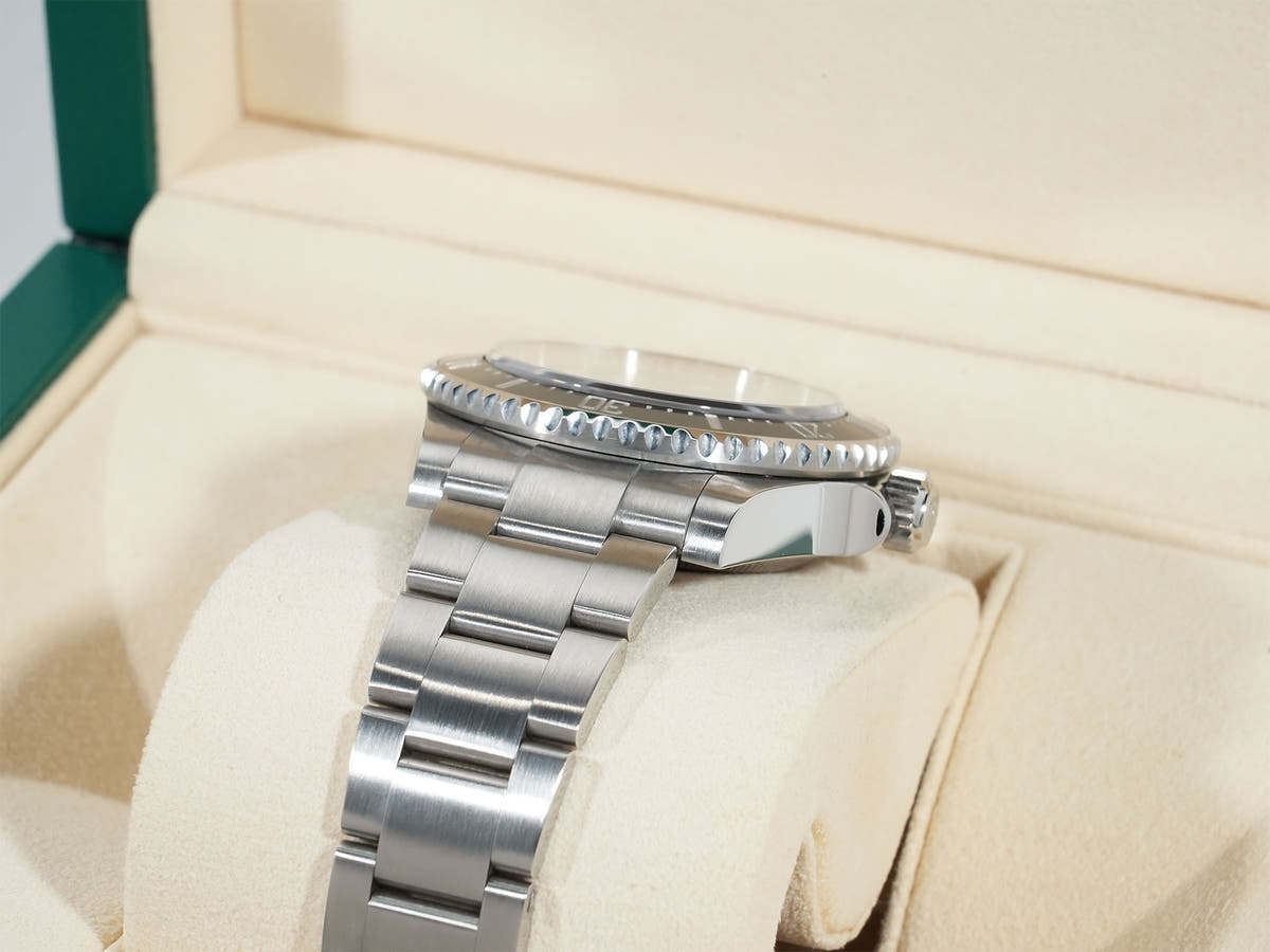 ロレックス シードゥエラー 4000 Ref.116600 SS ブラック文字盤 美中古 dupp27ri