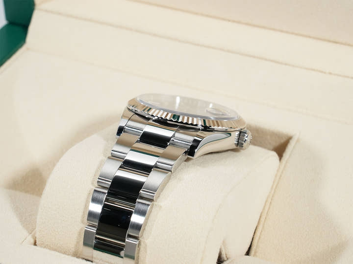 Rolex Datejust 36 Ref.126234 SS/WG Bright Blue Dial Oyster Bracelet Good Condition 2v7z7dk3