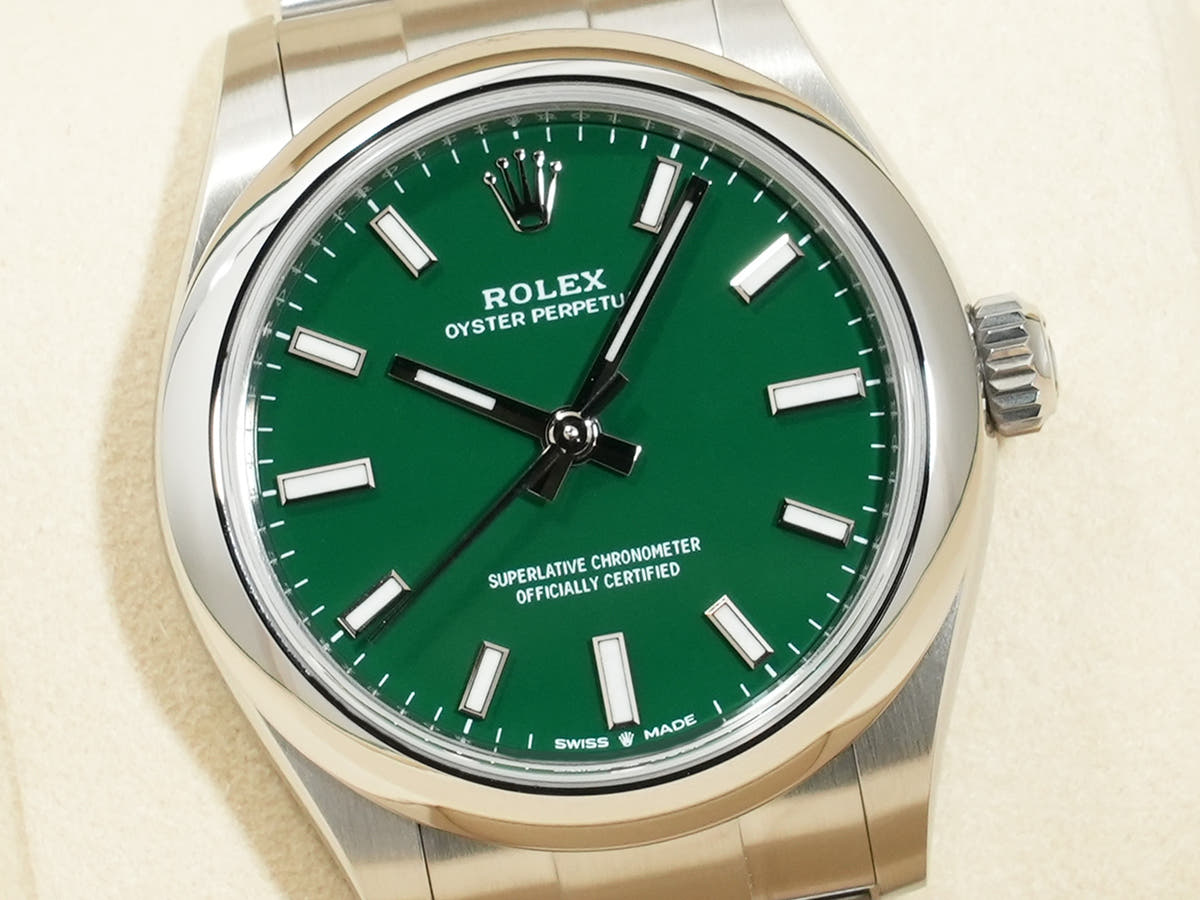 Rolex Oyster Perpetual 31 Ref.277200 SS Green Dial Unused px86h9yz