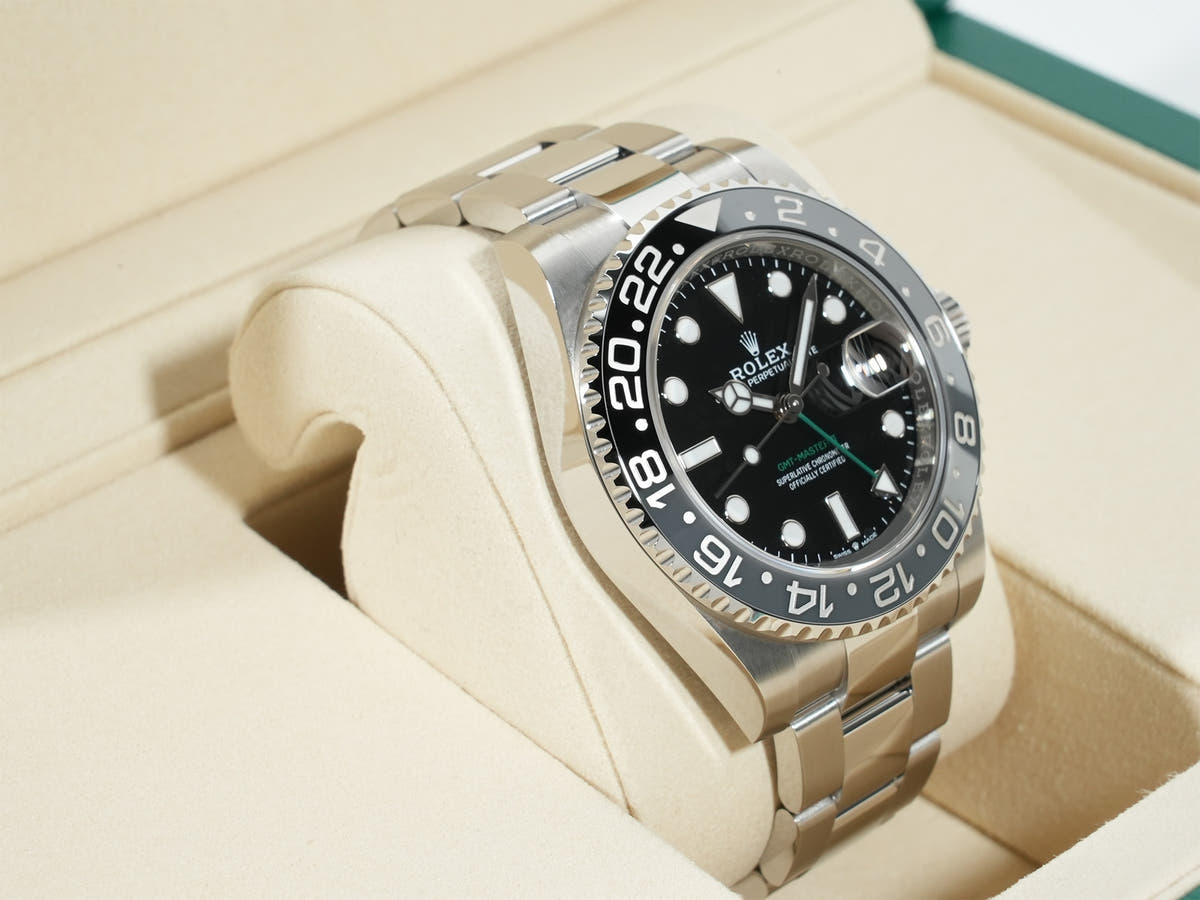 Rolex GMT Master II Ref.126710GRNR SS Black Dial Oyster Bracelet Unused qv3orzgv