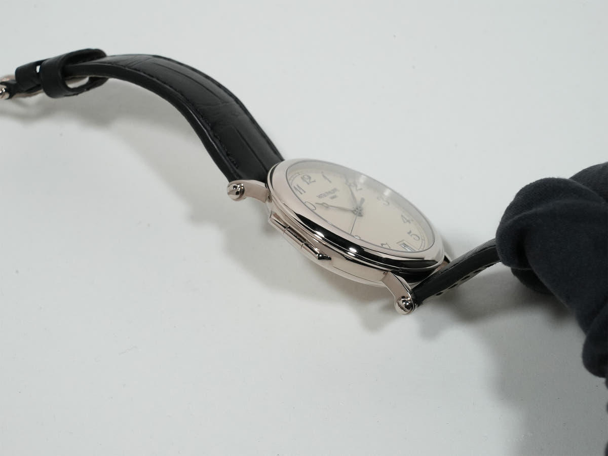 パテックフィリップ カラトラバ Ref.5053G-001 18KWG アイボリー文字盤 中古 53dno9yv