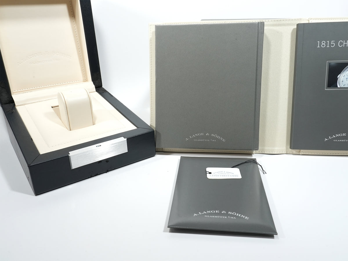 A. Lange &amp; Söhne 1815 Chronograph Ref.402.026 18KWG Silver Dial Used pfoi7ub4
