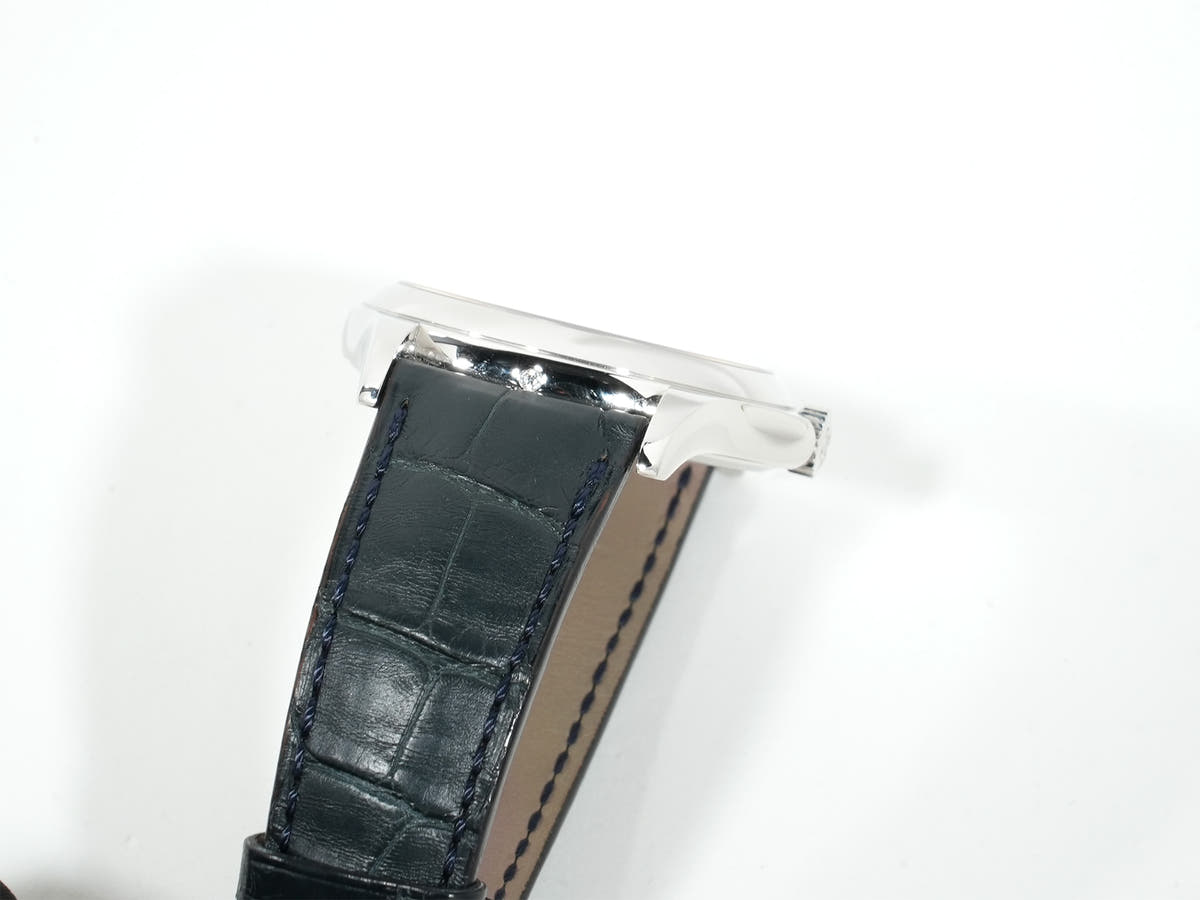 Patek Philippe Complications World Time Ref.5130P-001 PT Silver/Blue Dial Used rmmczquc
