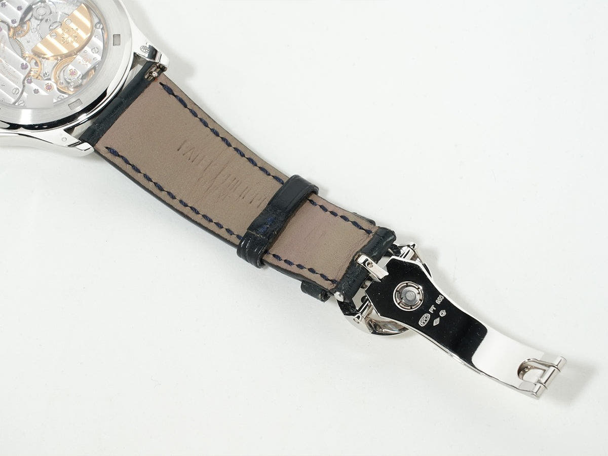 Patek Philippe Complications World Time Ref.5130P-001 PT Silver/Blue Dial Used rmmczquc