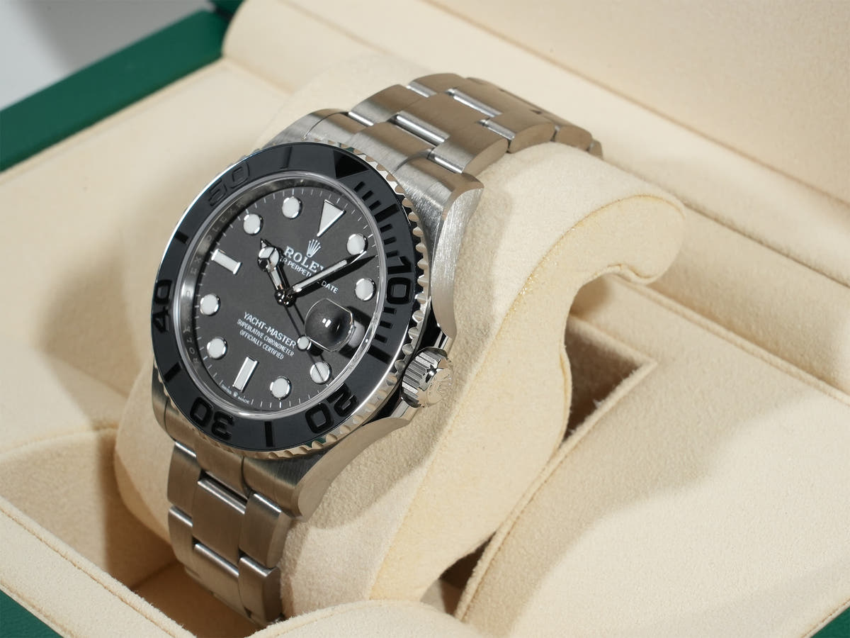Rolex Yacht-Master 42 Ref.226627 RLX TI Black Dial Unused ivjgh8g5