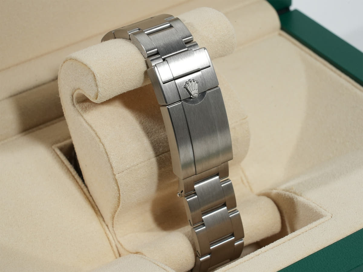 Rolex Yacht-Master 42 Ref.226627 RLX TI Black Dial Unused ivjgh8g5