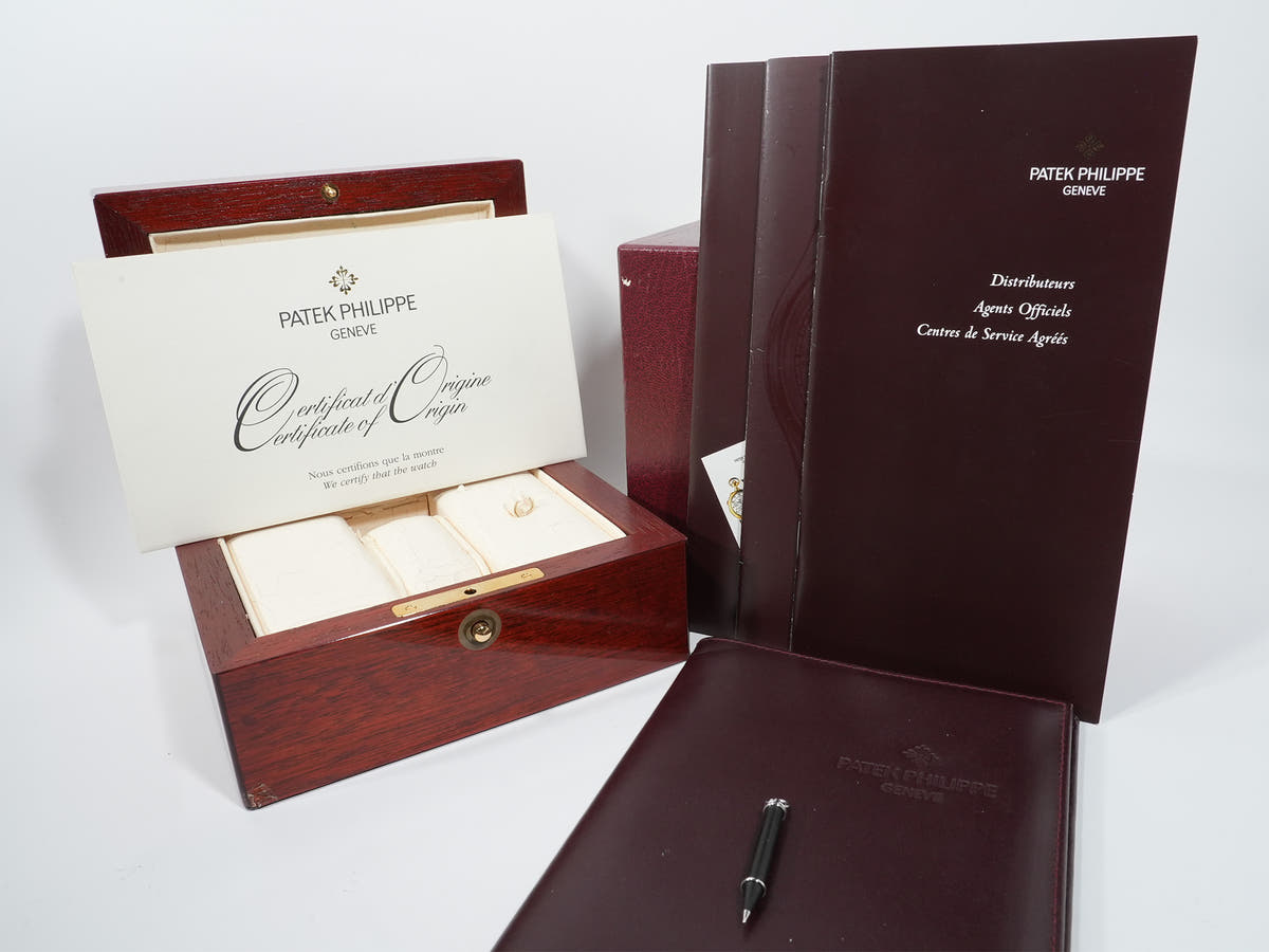Patek Philippe Annual Calendar Ref.5035P-024 PLATINUM Silver Dial Used jhxu38wd