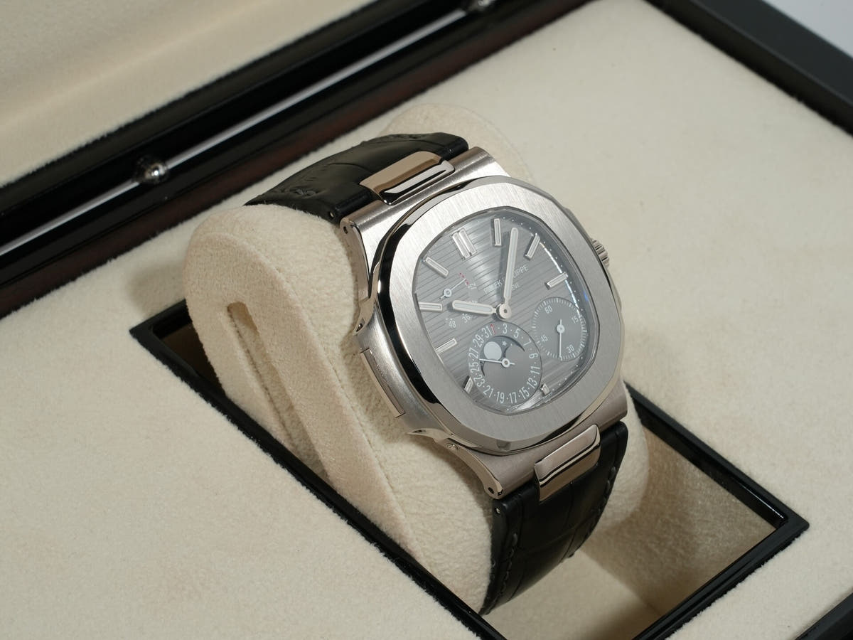 パテックフィリップ ノーチラス プチコンプリケーション Ref.5712G-001 18KWG スレート文字盤 美中古 caoyqi54
