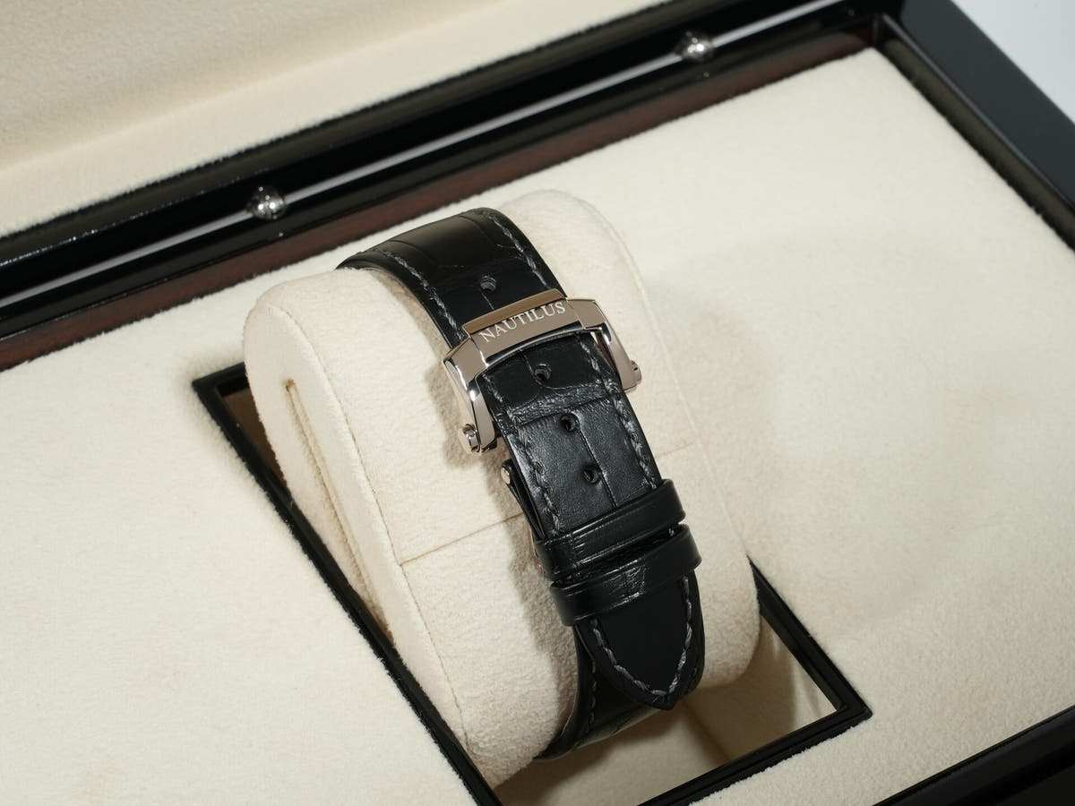 パテックフィリップ ノーチラス プチコンプリケーション Ref.5712G-001 18KWG スレート文字盤 美中古 caoyqi54