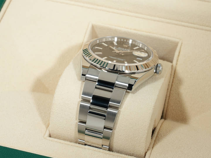 Rolex Datejust 41 Ref.126334 SS/WG Black Dial Oyster Bracelet Good Condition Used nex4w4v6