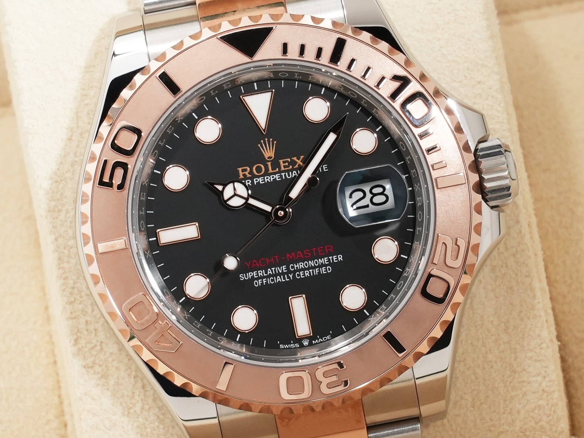 Rolex Yacht-Master 40 Ref.126621 SS/ERG Black Dial Good Condition Pre-Owned 276tmizt