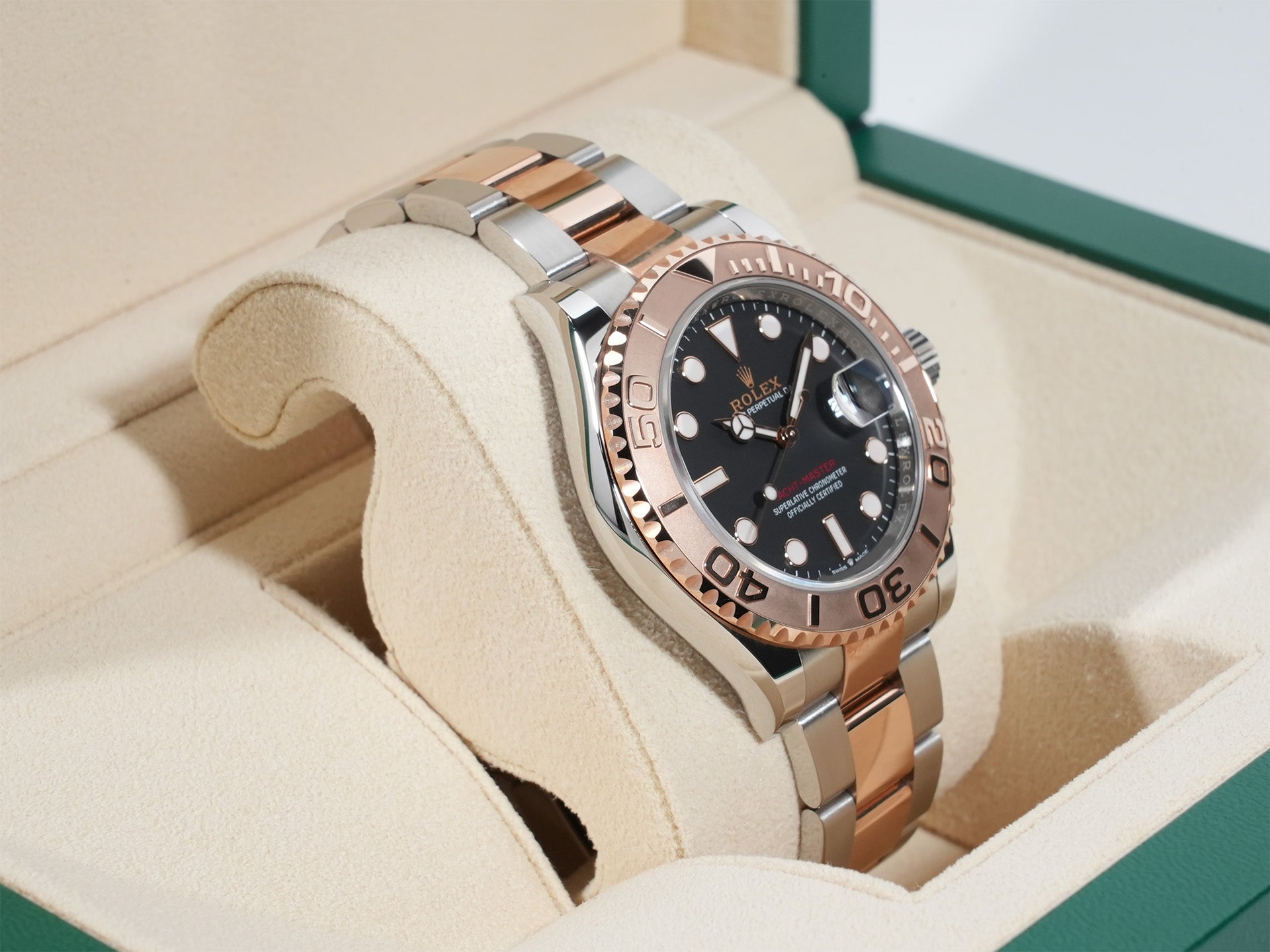 Rolex Yacht-Master 40 Ref.126621 SS/ERG Black Dial Good Condition Pre-Owned 276tmizt