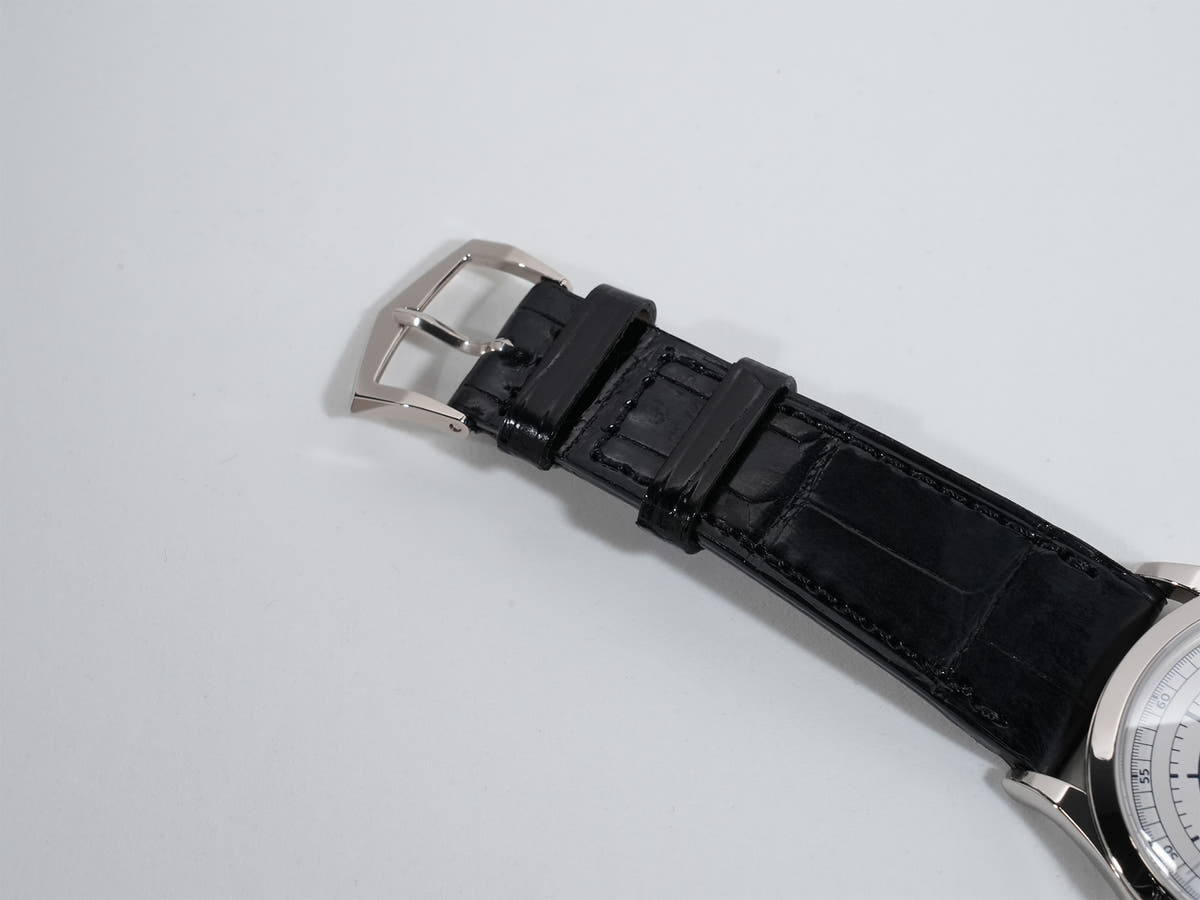 パテックフィリップ カラトラバ Ref.5296G-001 18KWG シルバー文字盤 中古 6b4gkaea