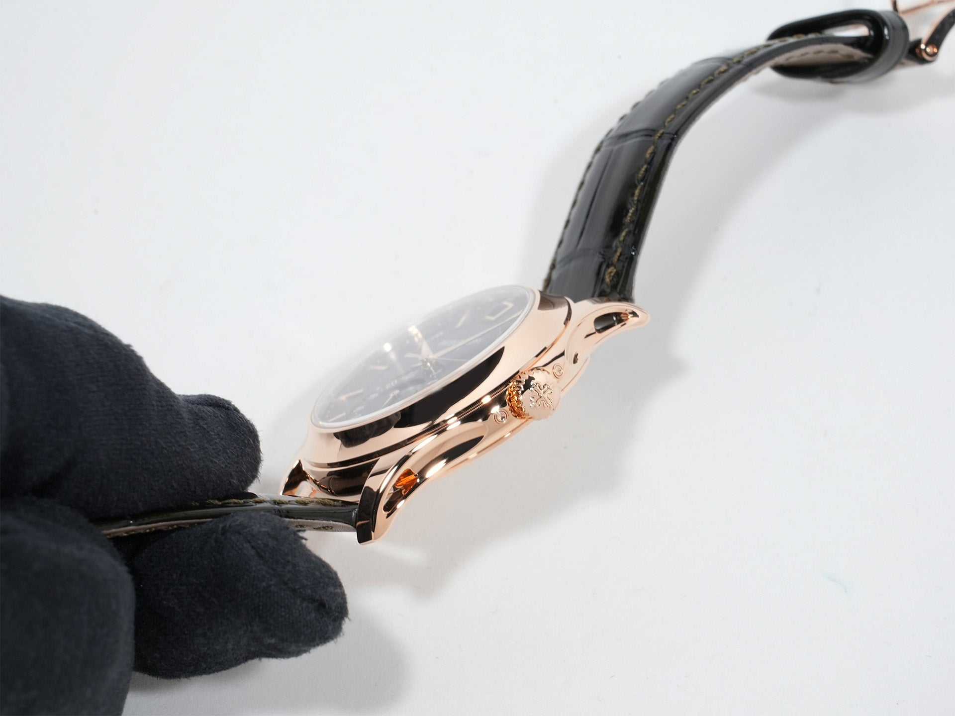 パテックフィリップ アニュアルカレンダー Ref.5205R-011 18KRG オリーブグリーン文字盤 未使用 cuguiqpz