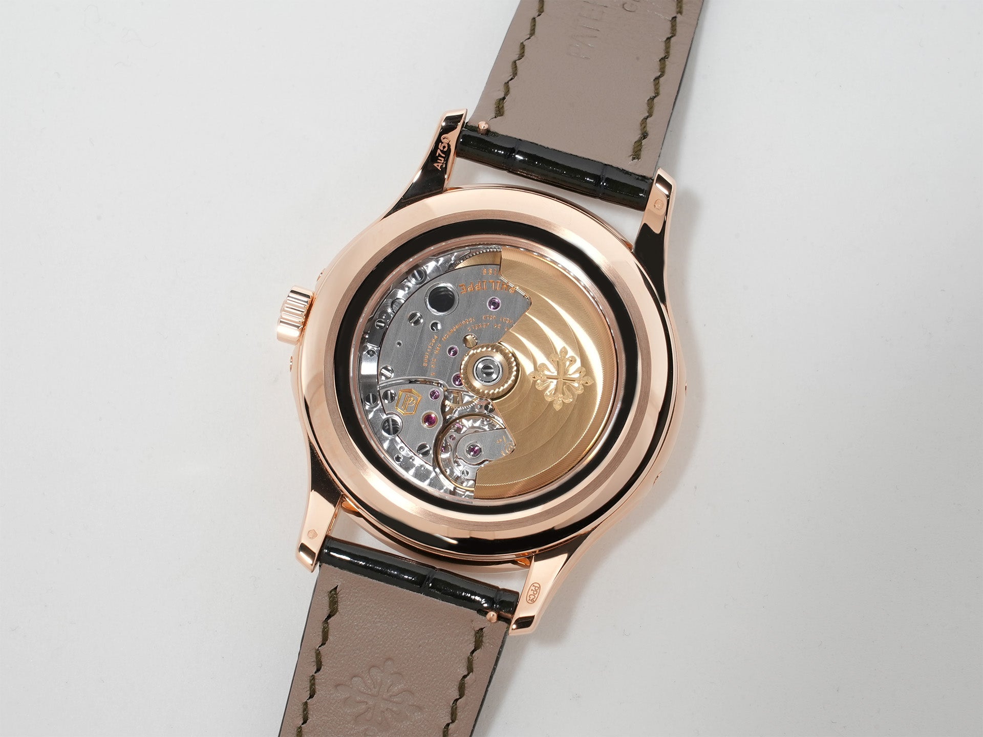 パテックフィリップ アニュアルカレンダー Ref.5205R-011 18KRG オリーブグリーン文字盤 未使用 cuguiqpz