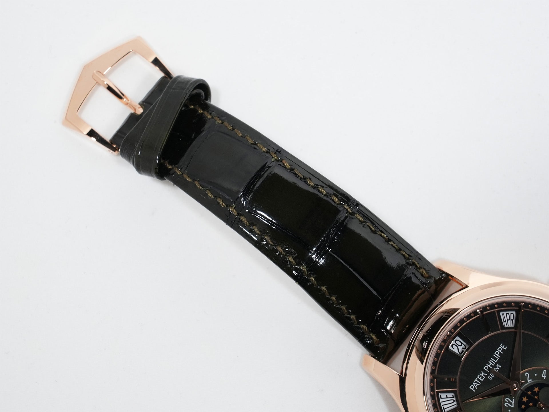 パテックフィリップ アニュアルカレンダー Ref.5205R-011 18KRG オリーブグリーン文字盤 未使用 cuguiqpz