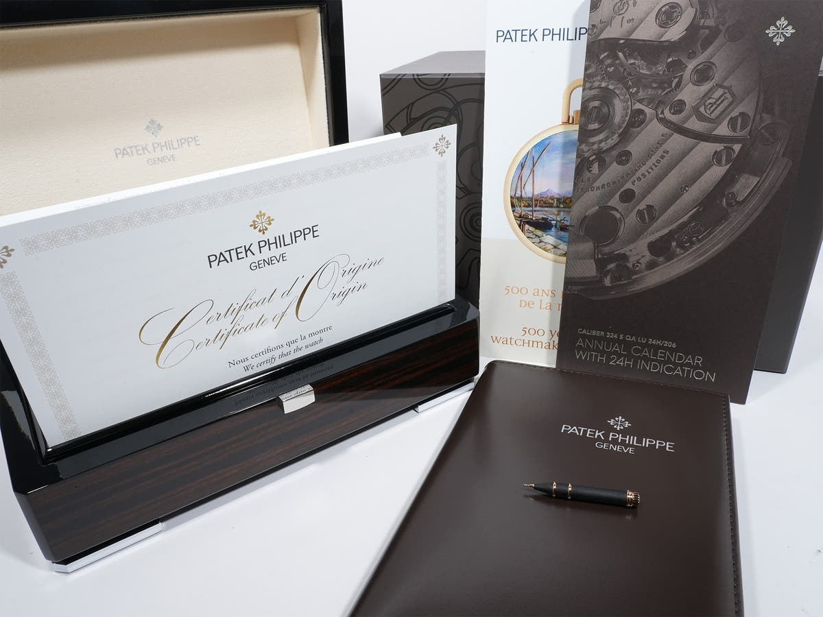 Patek Philippe Annual Calendar Ref.5205R-011 18KRG Olive Green Dial Unused cuguiqpz