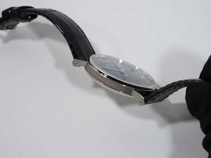 ブレゲ クラシック Ref.5177BB/2Y/9V6 18KWG ブルー文字盤 中古 hdqj2exc