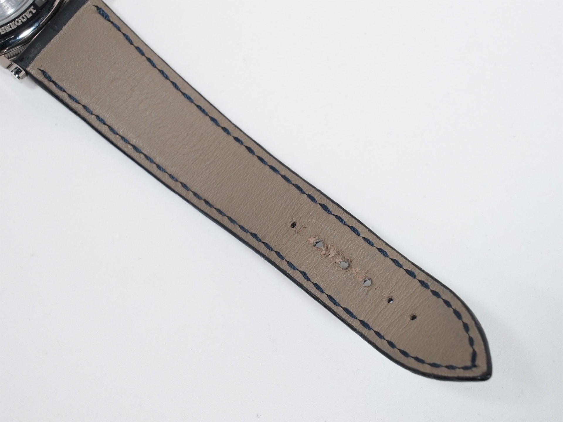 ブレゲ クラシック Ref.5177BB/2Y/9V6 18KWG ブルー文字盤 中古 hdqj2exc