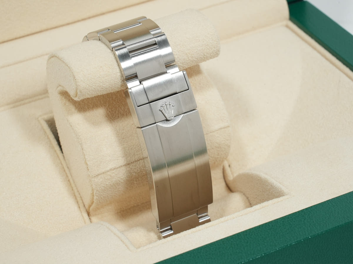 ロレックス シードゥエラー Ref.126600 SS ブラック文字盤 美品 g4ng82dc