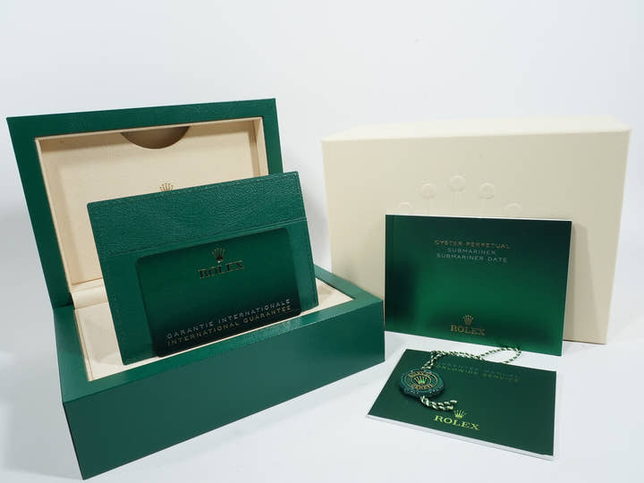 ロレックス サブマリーナー デイト Ref.126610LN ステンレススチール ブラック文字盤