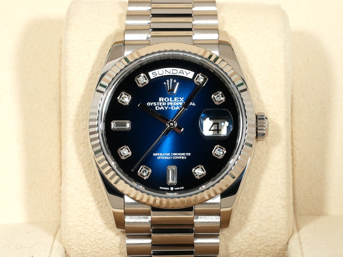 ロレックス デイデイト36 Ref.128239A 18KWG ブルーオンブレ文字盤 美中古 f8vviomc