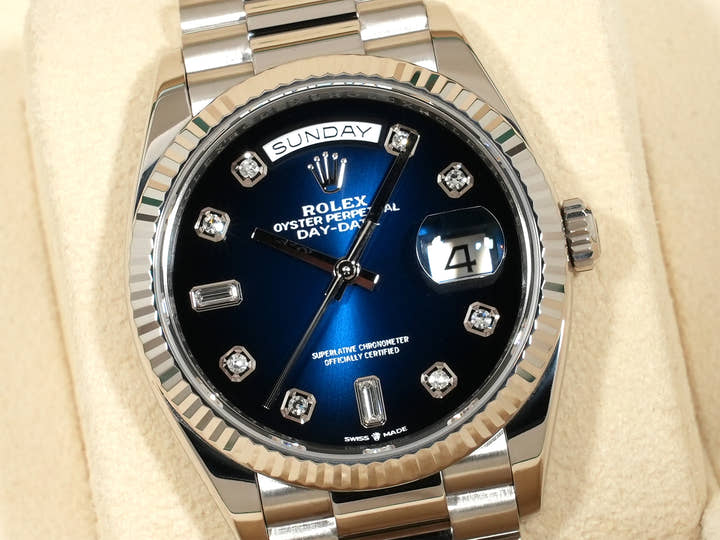 Rolex Day-Date 36 Ref.128239A 18KWG Blue Ombre Dial Good Condition Used f8vviomc