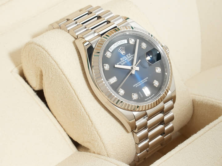 Rolex Day-Date 36 Ref.128239A 18KWG Blue Ombre Dial Good Condition Used f8vviomc