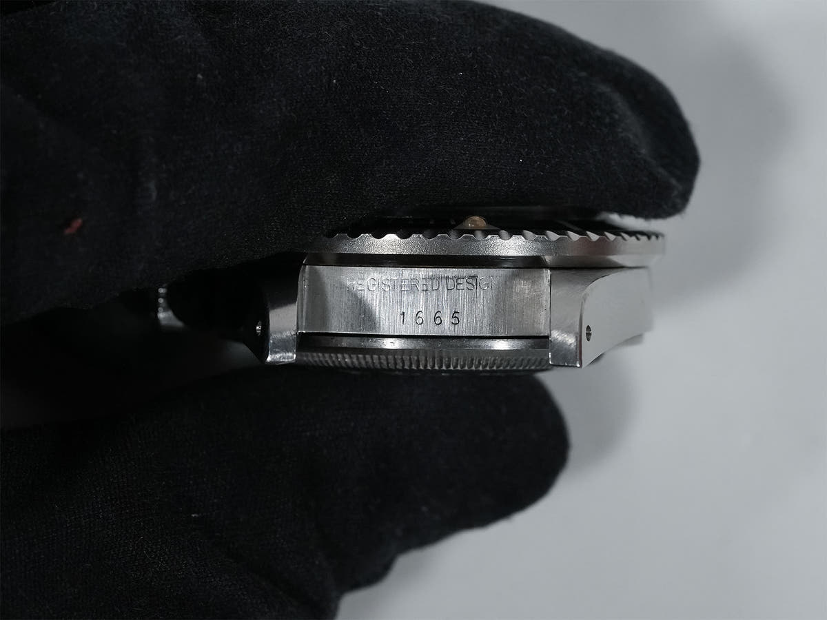 ロレックス シードゥエラー Ref.1665 SS ブラック文字盤 中古 paa9srfj