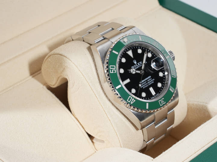 ロレックス サブマリーナー デイト Ref.126610LV ステンレススチール ブラック文字盤