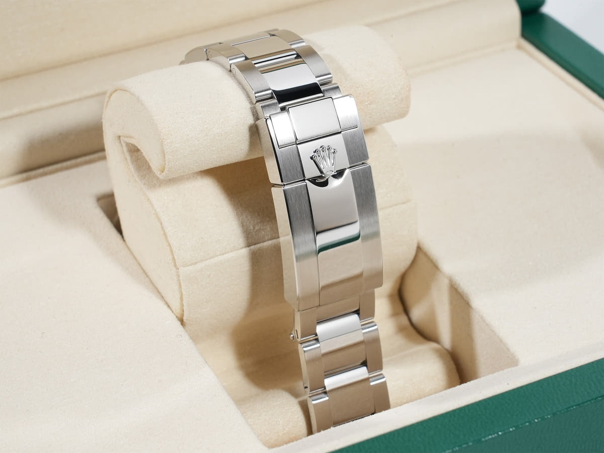ロレックス デイトナ Ref.126500LN SS ホワイト文字盤 未使用 iaafueke