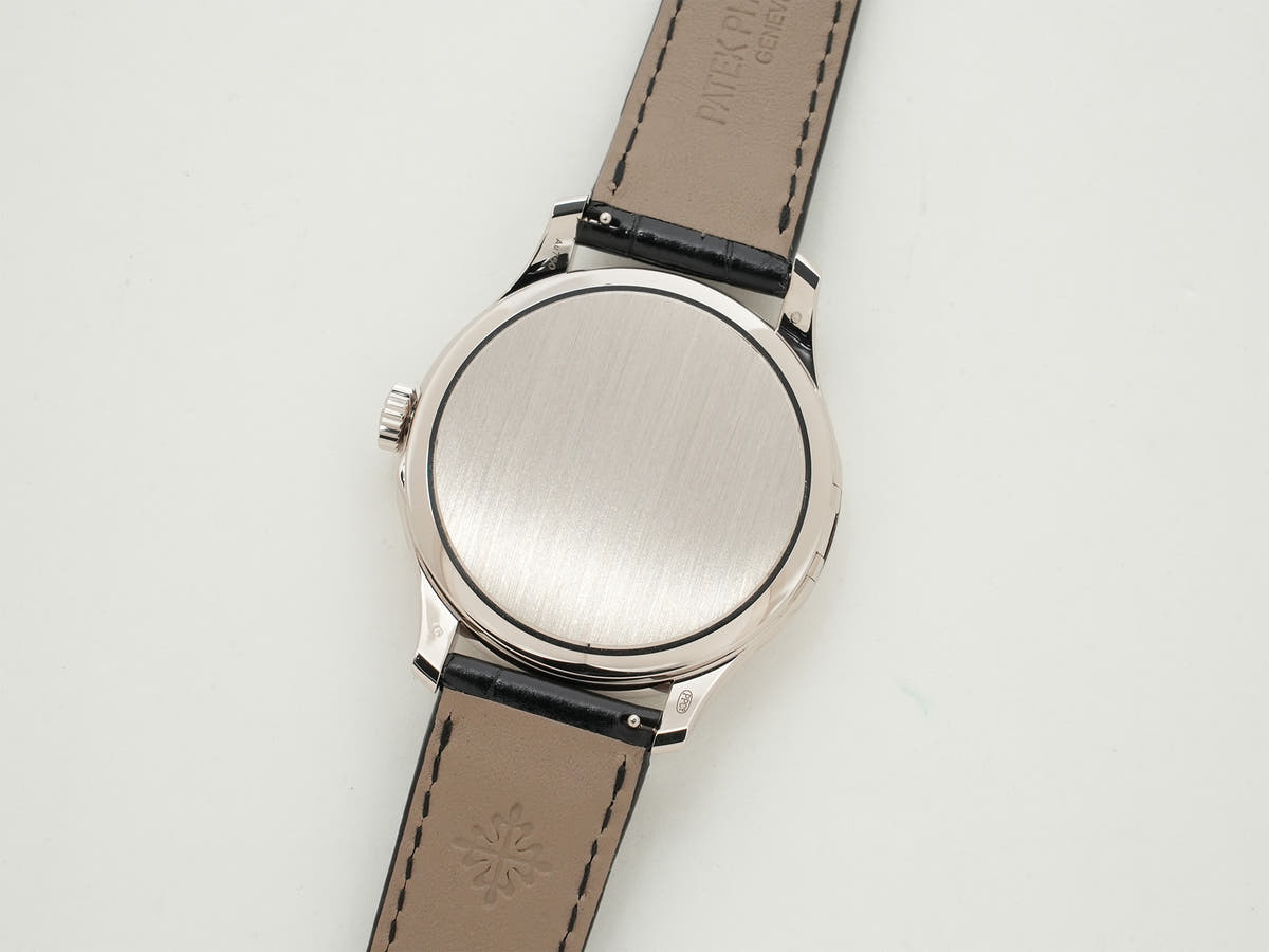 Patek Philippe Calatrava Ref.5227G-010 18KWG Black Dial Unused rmpo37ge