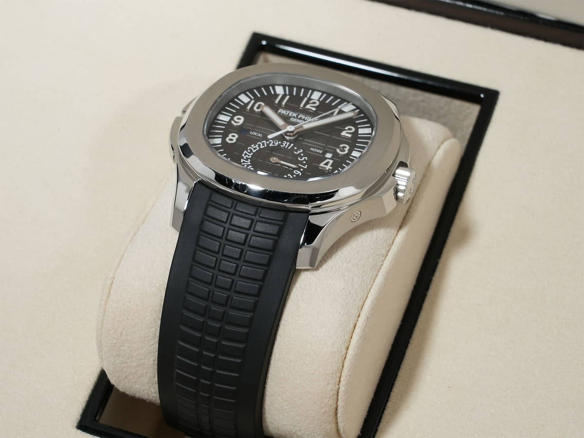 パテックフィリップ アクアノート トラベルタイム Ref.5164A-001 SS ブラック文字盤 中古 qy2qr8xz